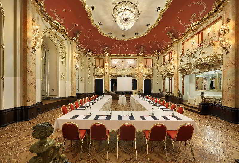 Grand Bohemia Otel
